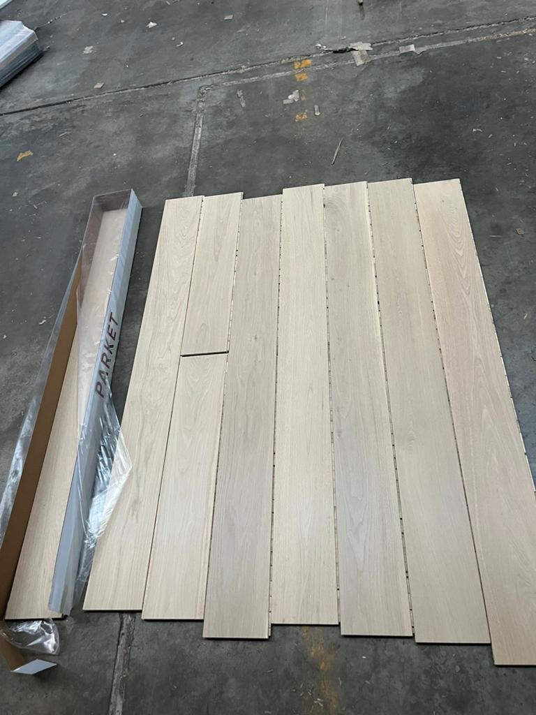 Half massief parket eik natuurvernis 14mm, Crème, 75 m² of meer, Nieuw, Modern