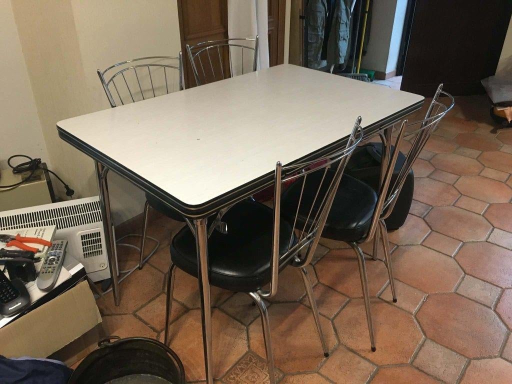Table extensible vintage et 4 chaises, Enlèvement, Utilisé