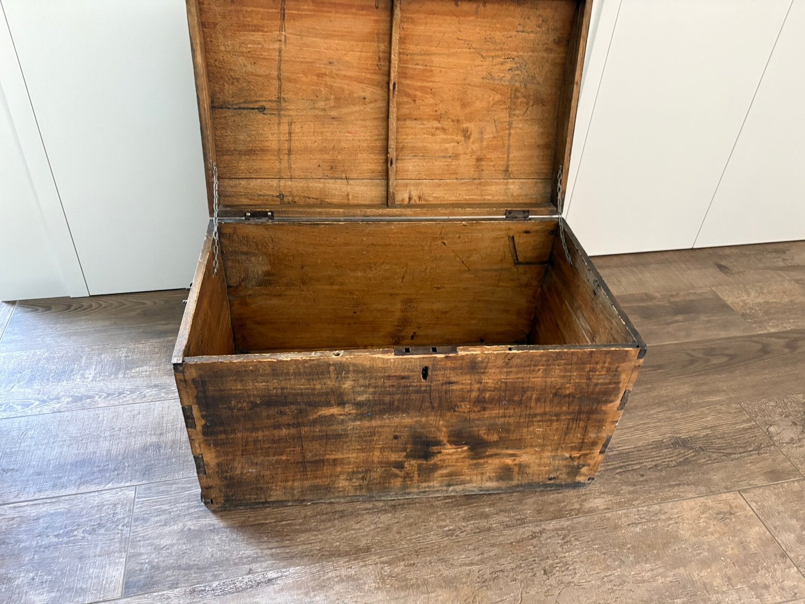 Mooie authentieke houten koffer, Ophalen, Zo goed als nieuw