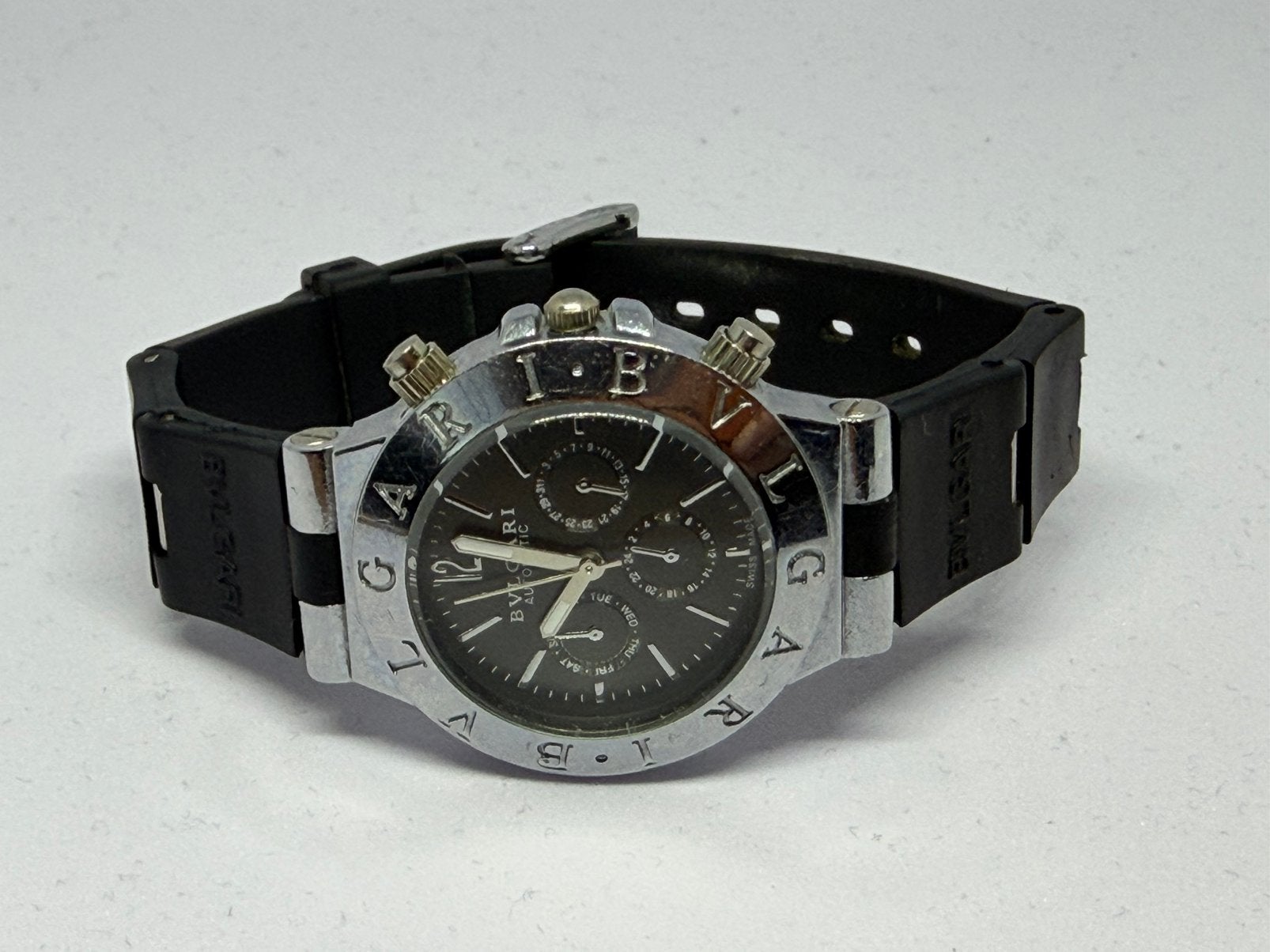 Montre Bvlgari pour femmes à vendre, Montre-bracelet, Autres marques, Enlèvement ou Envoi, Acier