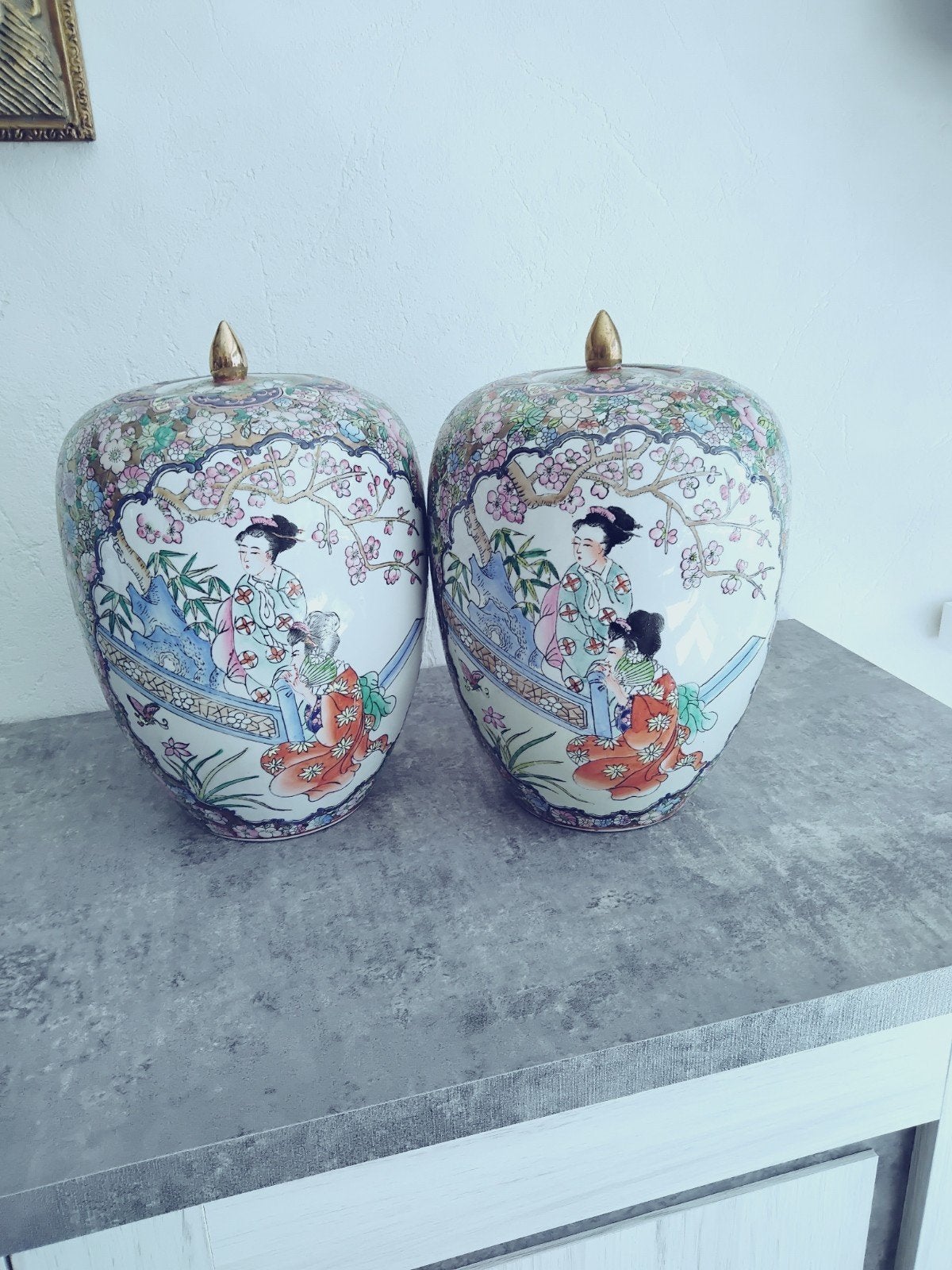 twee mooie chinese vazen met stempel, Antiek en Kunst, Antiek | Vazen, Ophalen