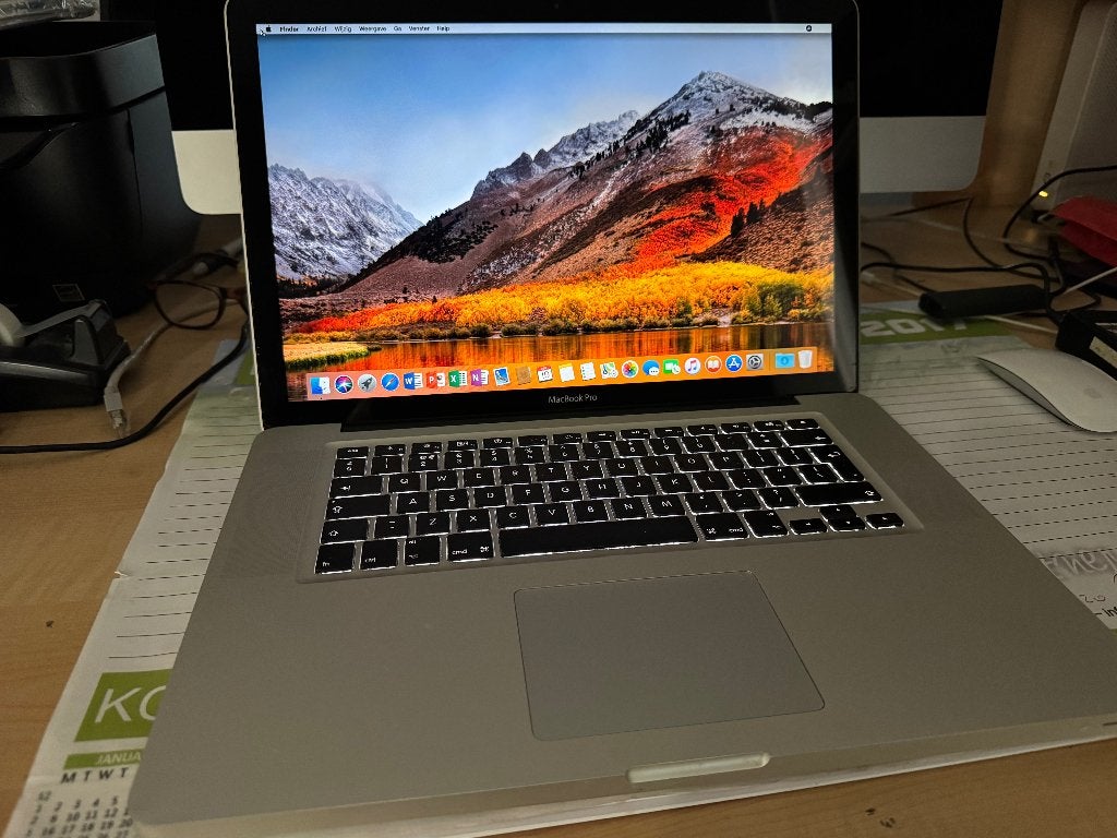 MacBook Pro 15 pouces 2010, 256 GB, MacBook, Utilisé, 4 GB
