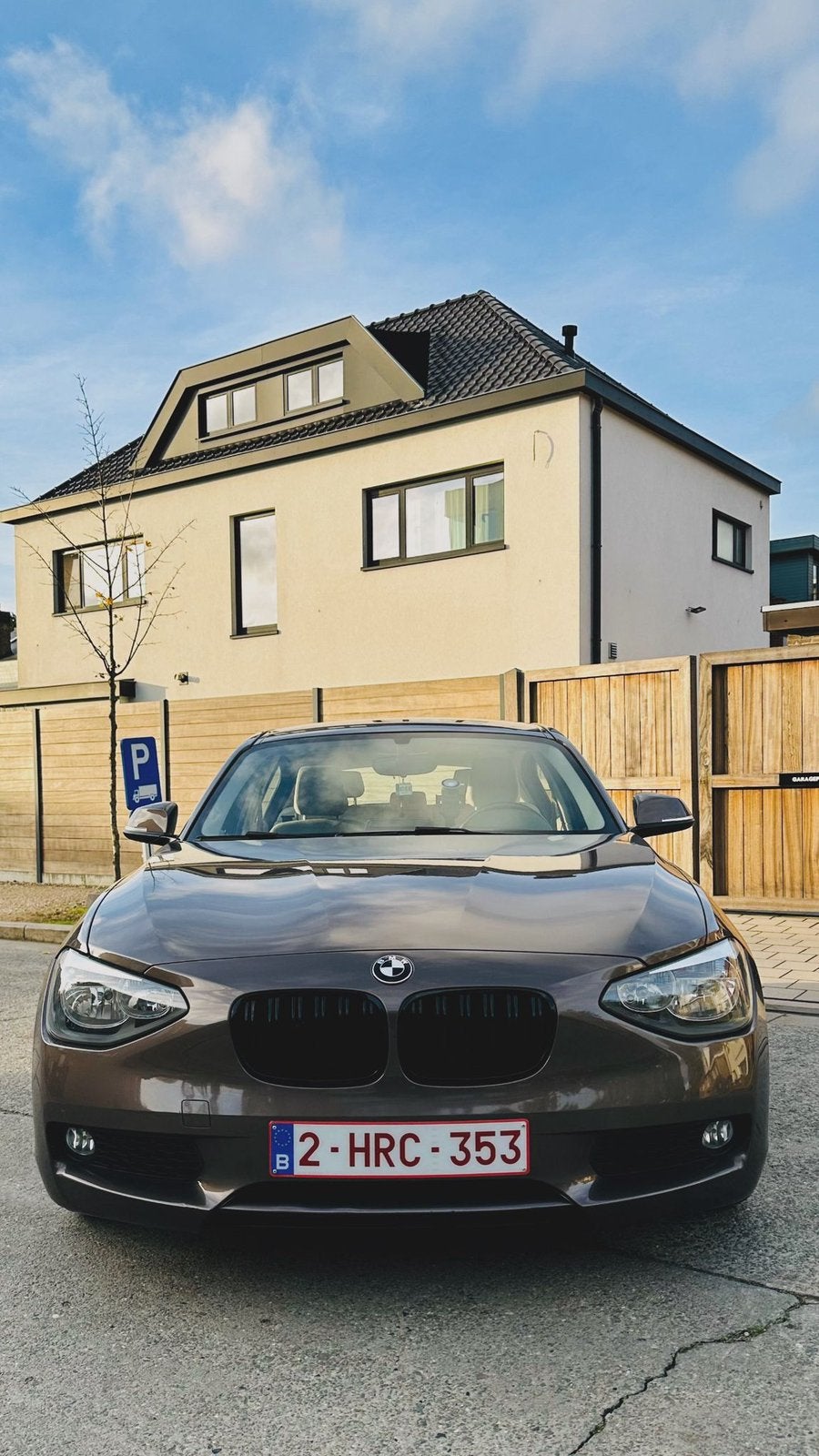 BMW 116i F20 (2013) – Unieke uitvoering- MOTOR DEFECT, Auto's, BMW, 100 kW, Euro 5, Beige, Bruin