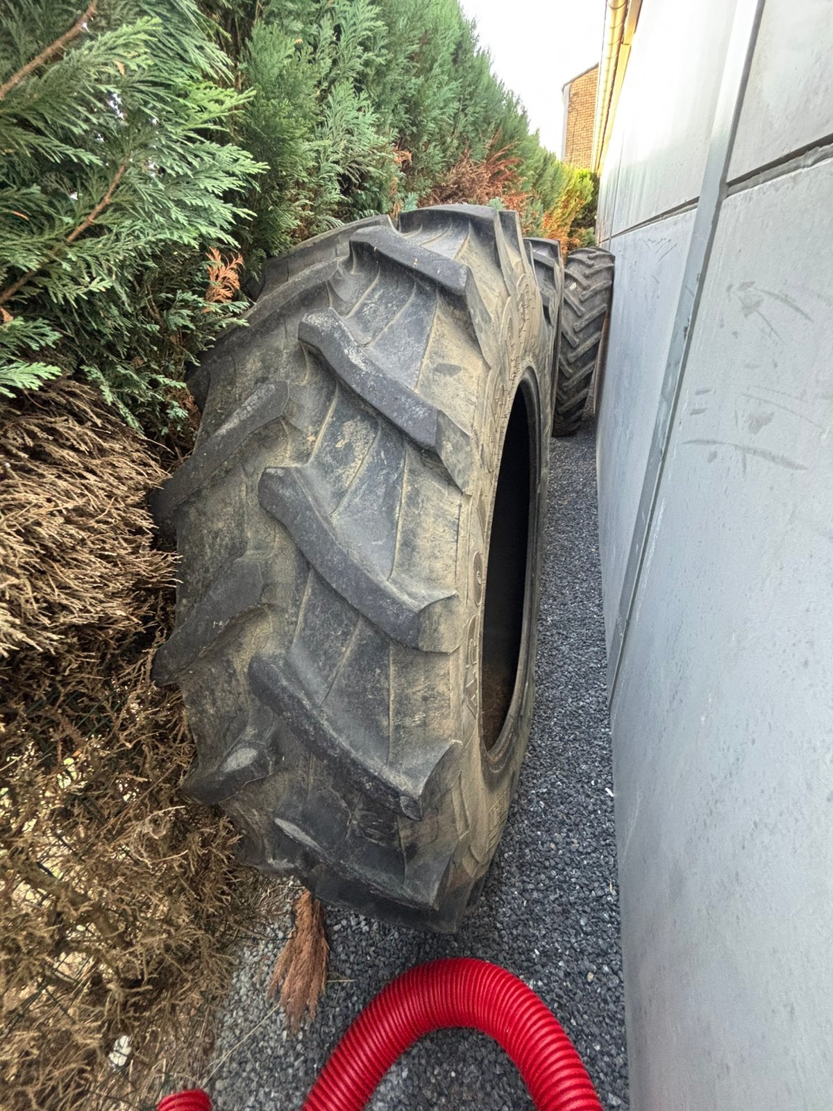 Pneu 420/85 R38, Articles professionnels, Enlèvement