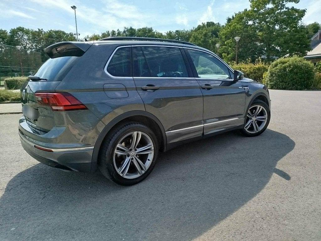 R-line VW Tiguan 2.TDi 2017 123000km prêt pr immatriculation, Autos, Argent ou Gris, Achat, Euro 6, Entretenue par le concessionnaire