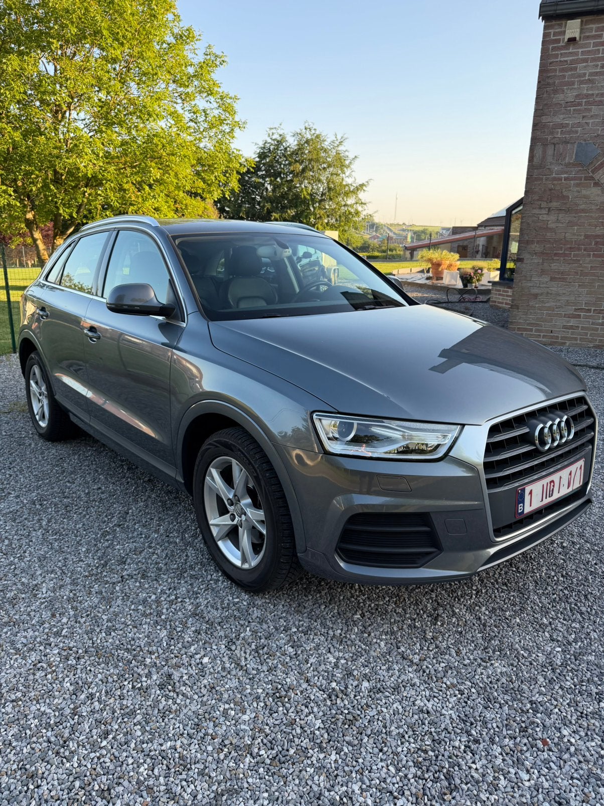 Audi Q3 14cc TFSI Ultra uit 2015, Auto's, Voorwielaandrijving, Zwart, Leder, 1395 cc