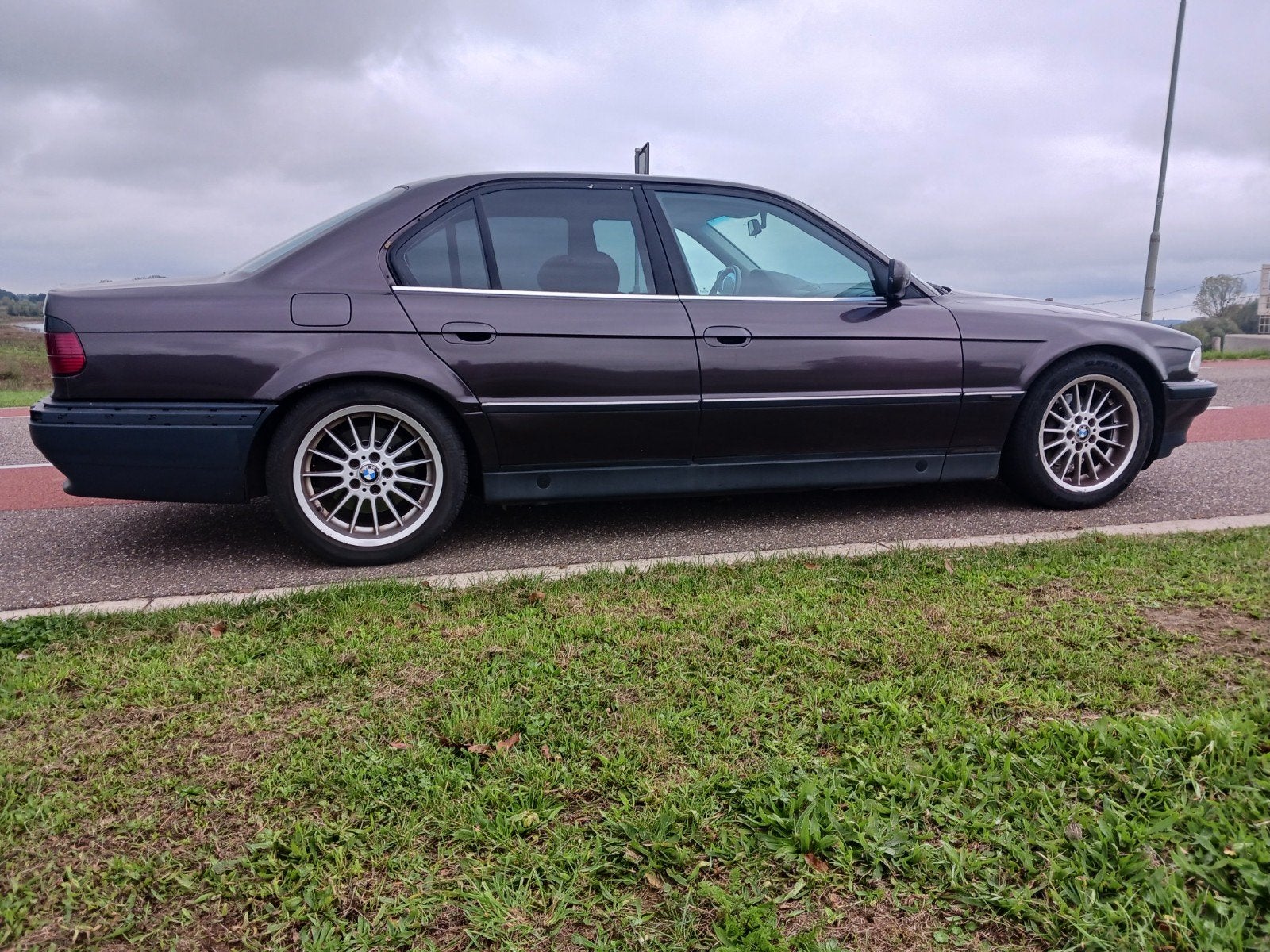 bmw e38 v8 735i 1996 oldtimer navarraviolet, Autos, Particulier, Achat