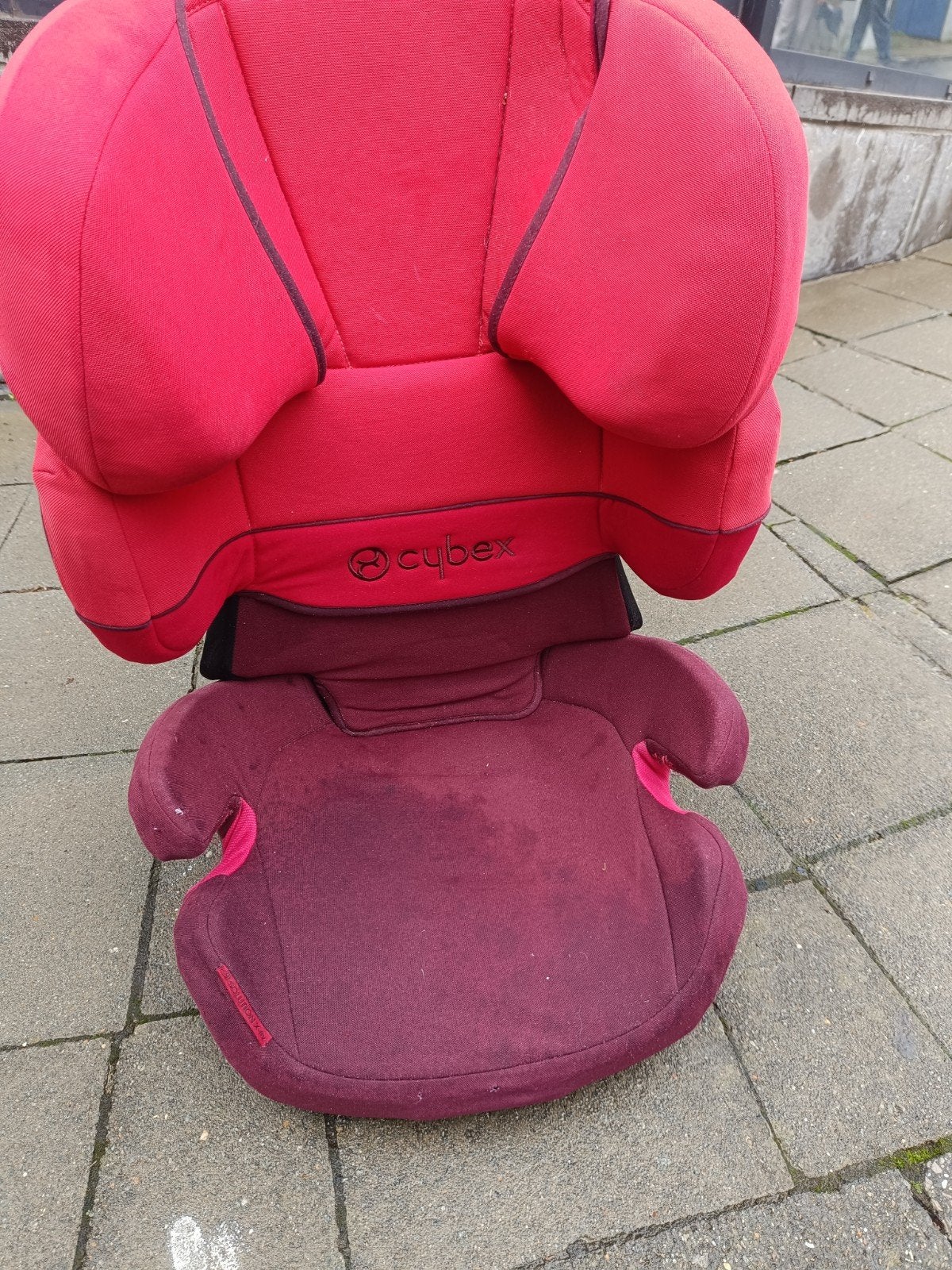 siège auto rouge Cybex 15-36kg, Enfants & Bébés, Enlèvement