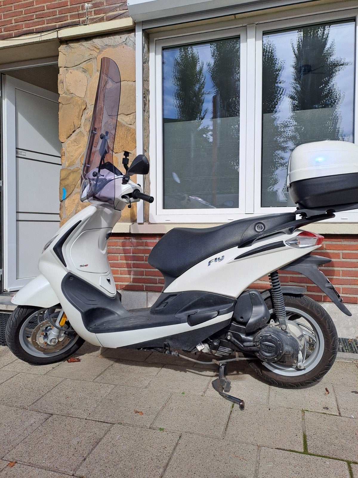 Piaggio Fly 4-T, Ophalen, Fly