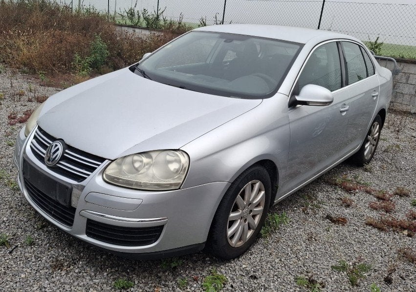 VW JETTA 1.9 TDI 2006 AIRCO/NAVI/200.000 KM/EXCELLENT ETAT, Autos, Achat, 4 portes, Entreprise, Euro 4