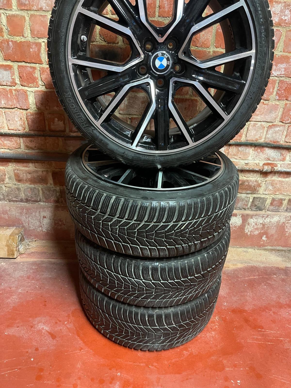 Pneus hiver sur jantes BMW série 3, Autos : Pièces & Accessoires, Pneus hiver, Pneu(s), 19 pouces, Enlèvement
