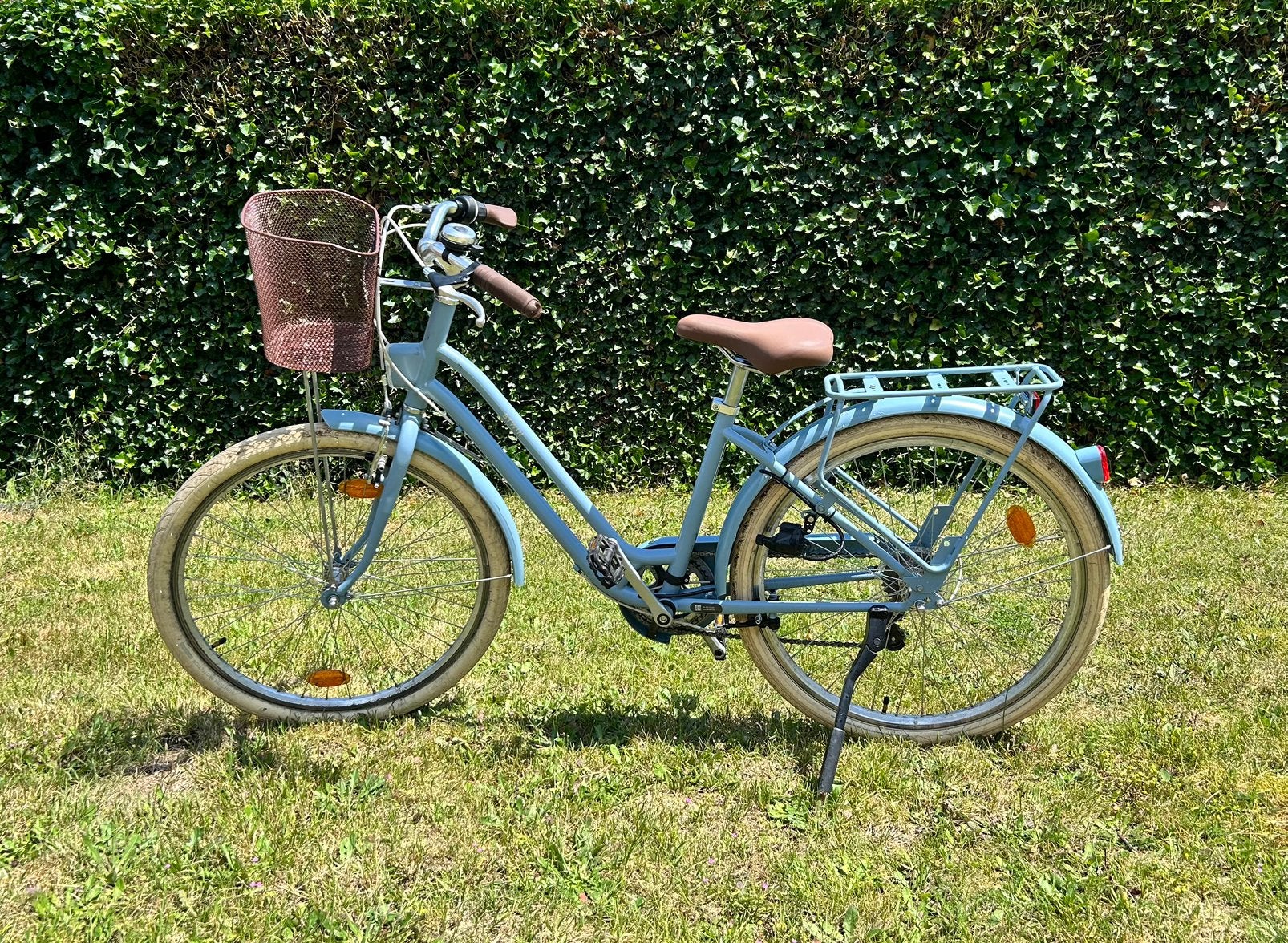 Meisjesfiets Decathlon XS 26 inch - 1 jaar oud!, Fietsen en Brommers, Velgrem, Versnellingen, Zo goed als nieuw, Ophalen
