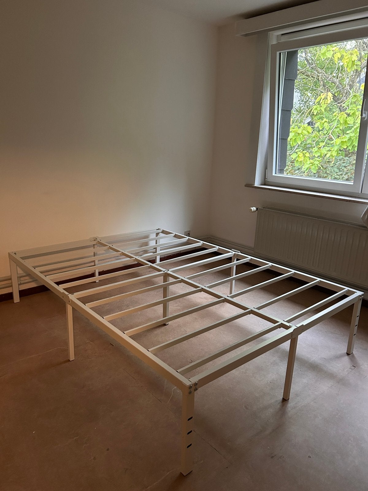 Ijzeren bedframe 140x200, Maison & Meubles, Chambre à coucher | Lits superposés & Lits mezzanines, Enlèvement, Comme neuf