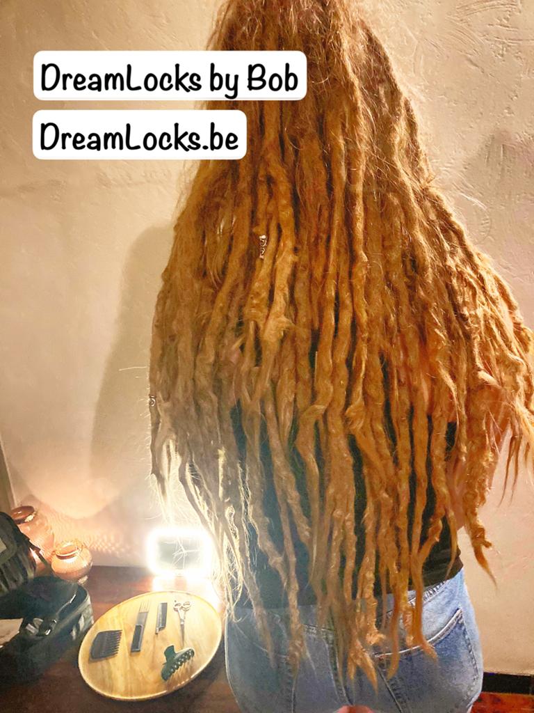 Dreadlocks zetten en onderhouden ~ West-Vlaanderen, Bijoux, Sacs & Beauté, Beauté | Soins des cheveux, Enlèvement