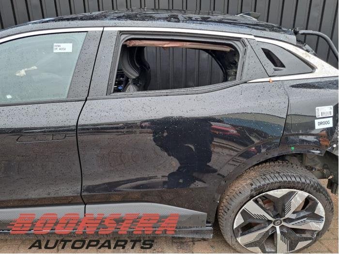Portier 4Deurs links-achter van een Renault Megane E-Tech (M, Gebruikt, -, -, Ophalen of Verzenden