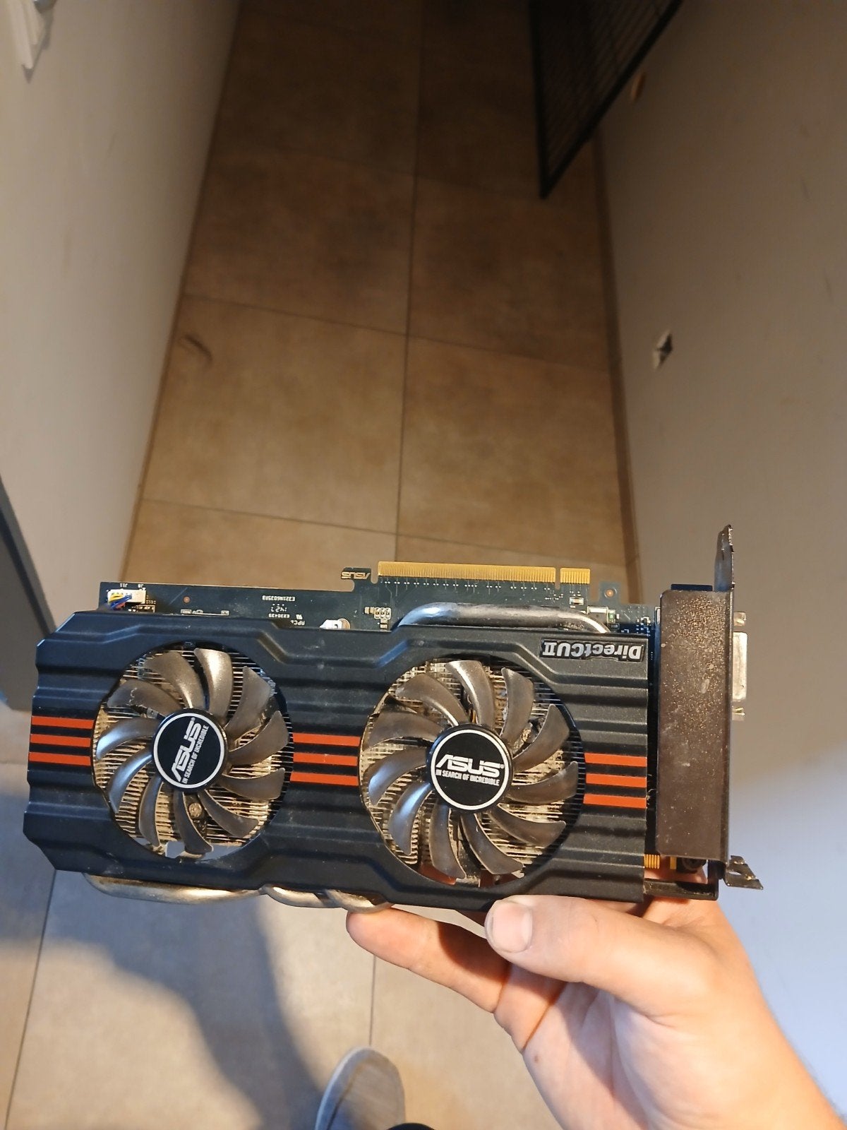 Invidia Gtx 660, Informatique & Logiciels, HDMI, PCI-Express 3, GDDR5, Enlèvement