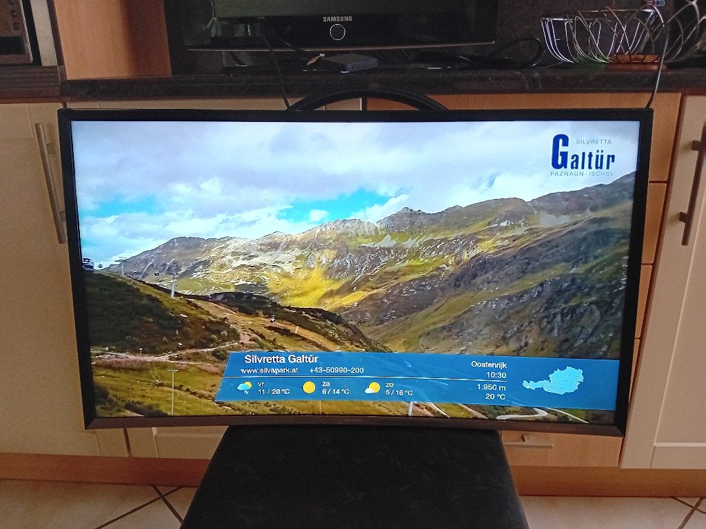 Moniteur/téléviseur incurvé Samsung avec support, TV, Hi-fi & Vidéo, Télévisions, LED, Samsung, Full HD (1080p), 80 à 100 cm