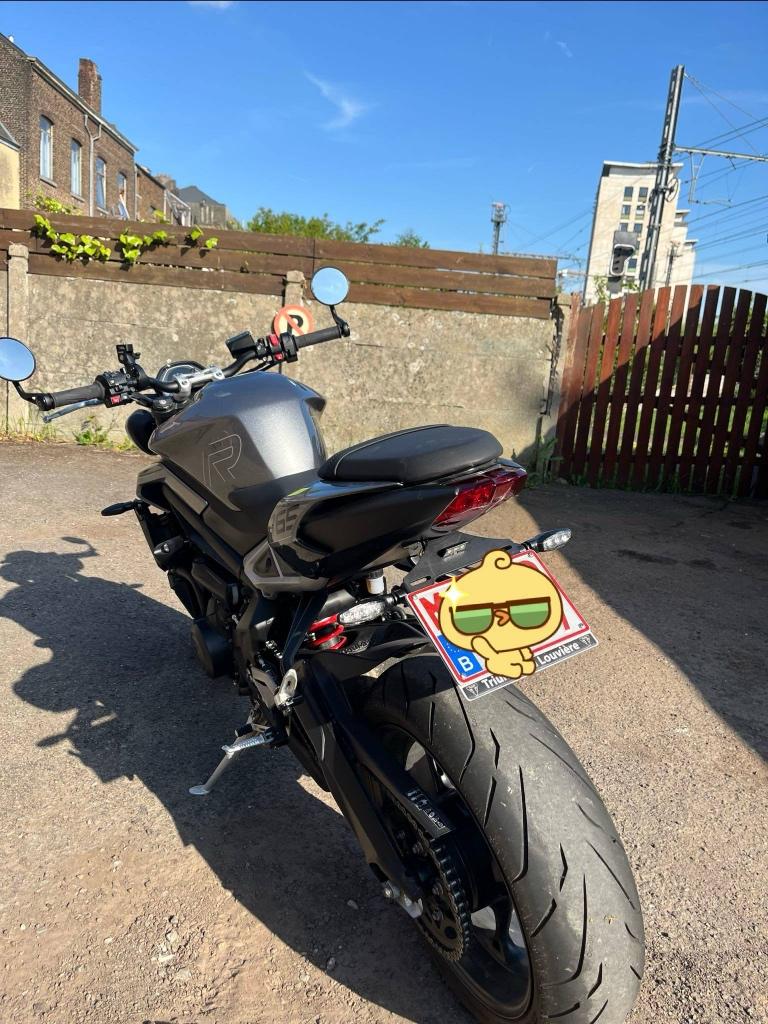 Triumph Street Triple 765 R, Traction Control, Occasion, Motorrijbewijs A, 3 cilinders