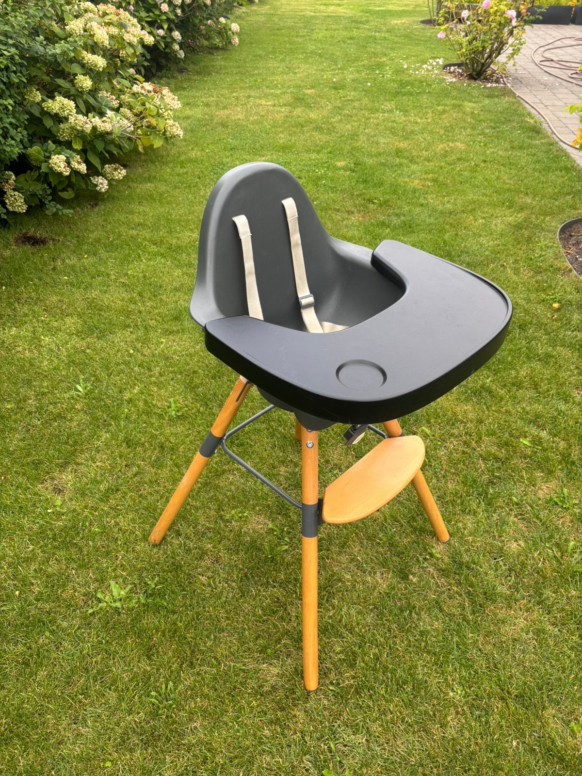 Kinderstoel Childhome met uitschuifbare tafel, Enlèvement, Comme neuf