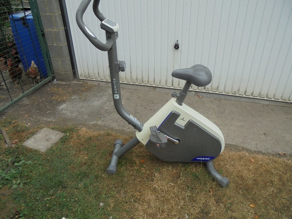 Domyos VM230 hometrainer, Ophalen, Zo goed als nieuw, Metaal, Benen