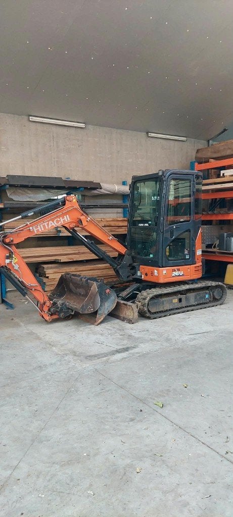 Grue au sol Hitachi ZX26U-6, Articles professionnels, Enlèvement, Excavatrice