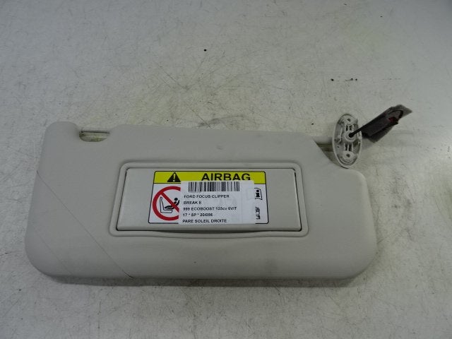 PARE-SOLEIL DROIT Ford Focus 3 Wagon (01-2010/02-2020), Henry-Ford-Straße  1
50735  Köln, DE, Ford-Werke GmbH, Kunden@ford.com