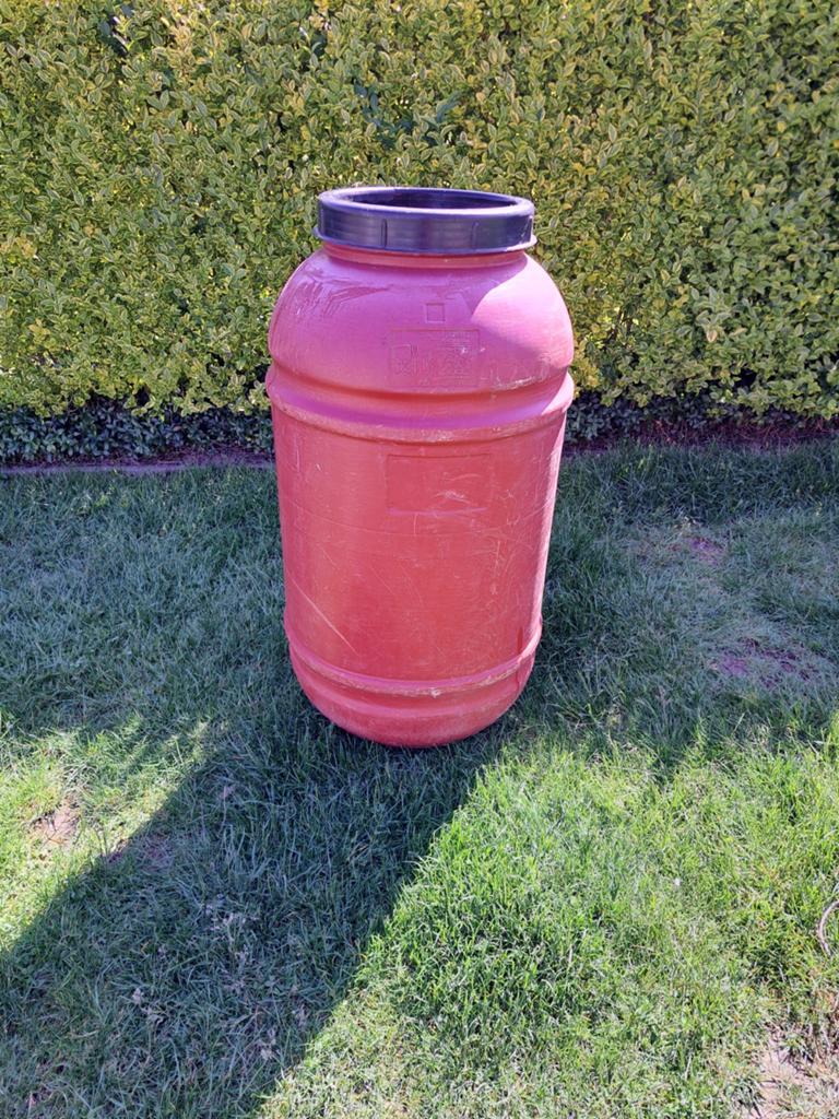 Regenton 220lt, 150 liter of meer, Ophalen, Gebruikt, Kunststof