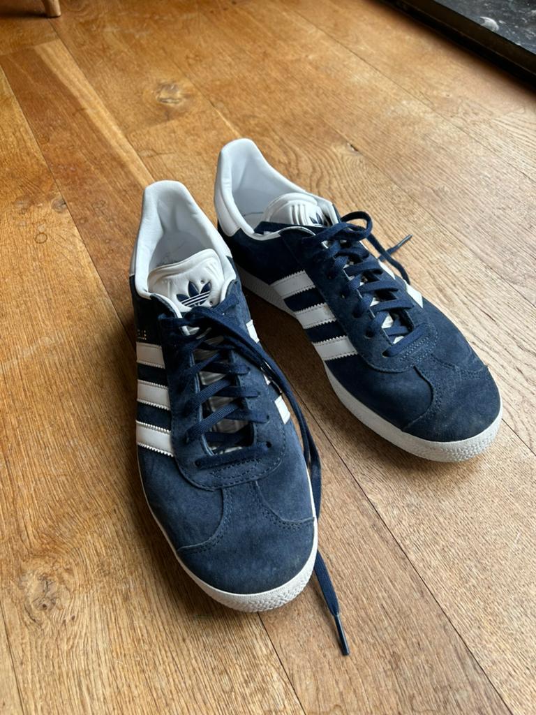 Adidas Gazelle marineblauw, Ophalen of Verzenden, Zo goed als nieuw, Adidas