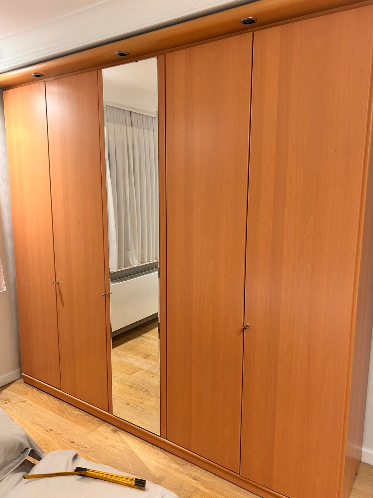 Armoire avec miroir, Enlèvement, Comme neuf