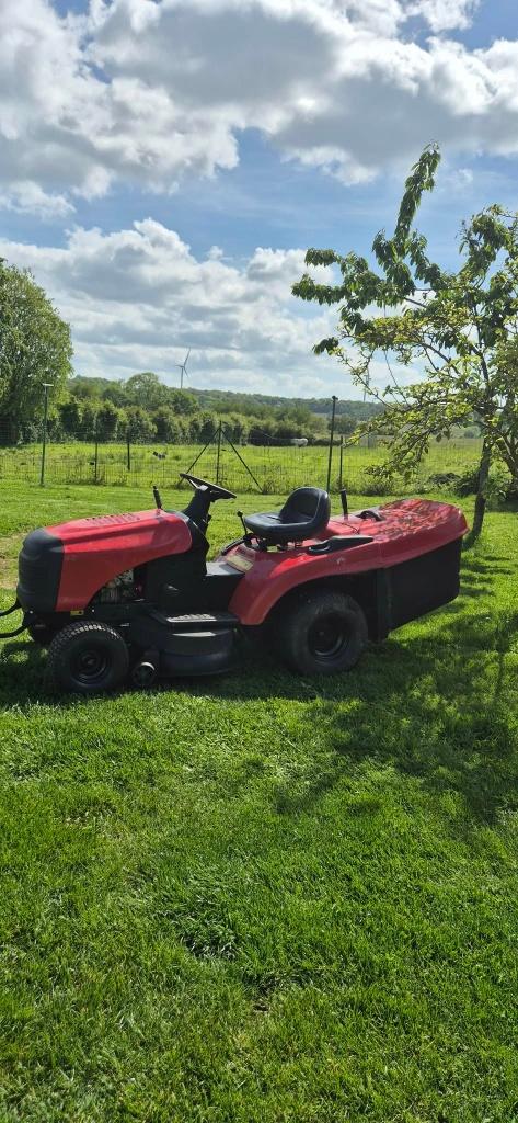 Tracteur tondeuse ayp même modèle que wisard, Enlèvement, Utilisé, Démarrage électrique, Autre