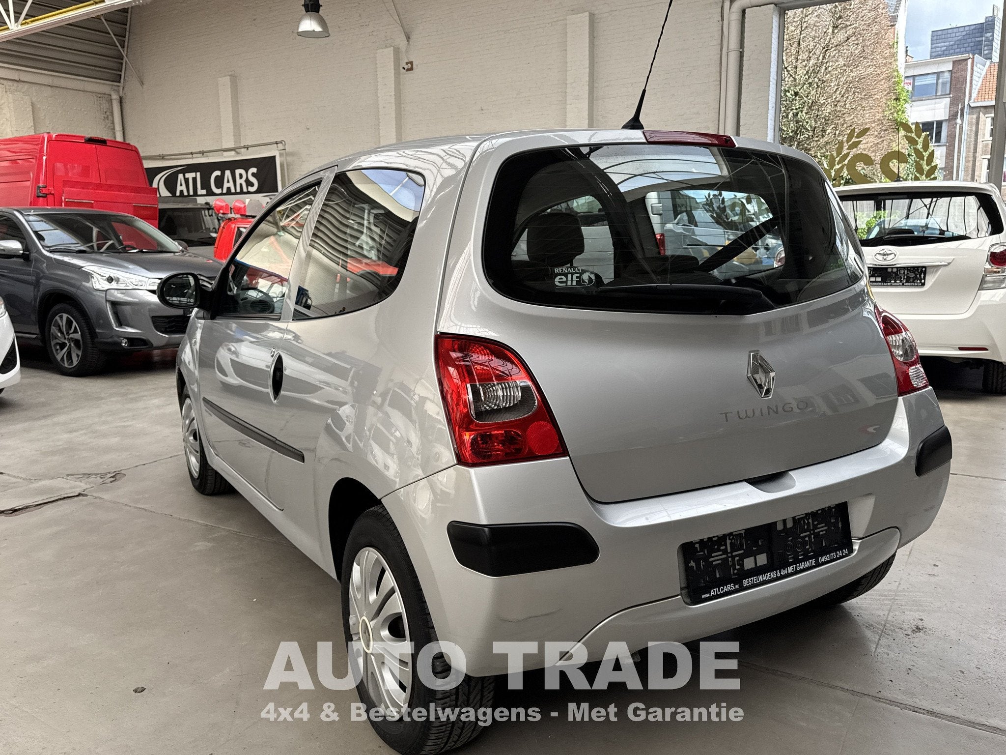 Renault Twingo 1.2 Benzine | Lage inschrijving | 1 jaar gara, Auto's, Renault, Voorwielaandrijving, 4 zetels, Gebruikt, 4 cilinders