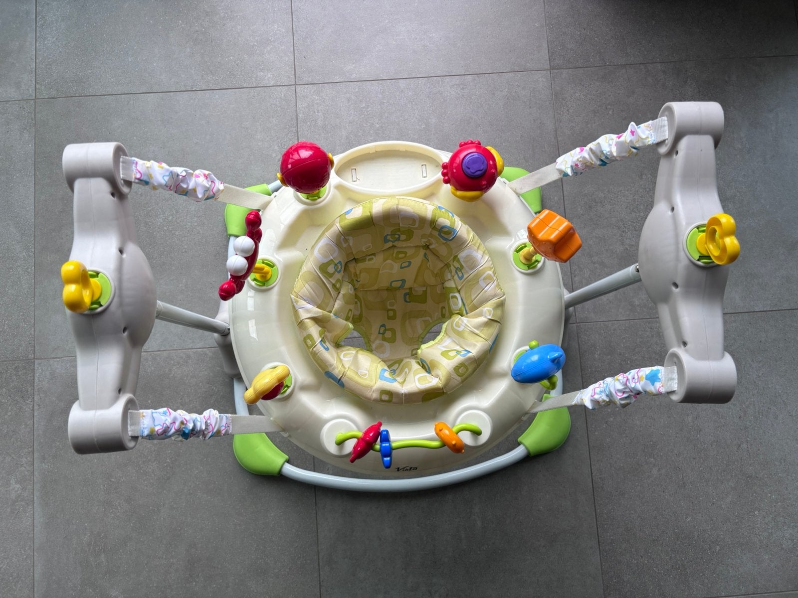 Moni Vista Baby jumper, Ophalen