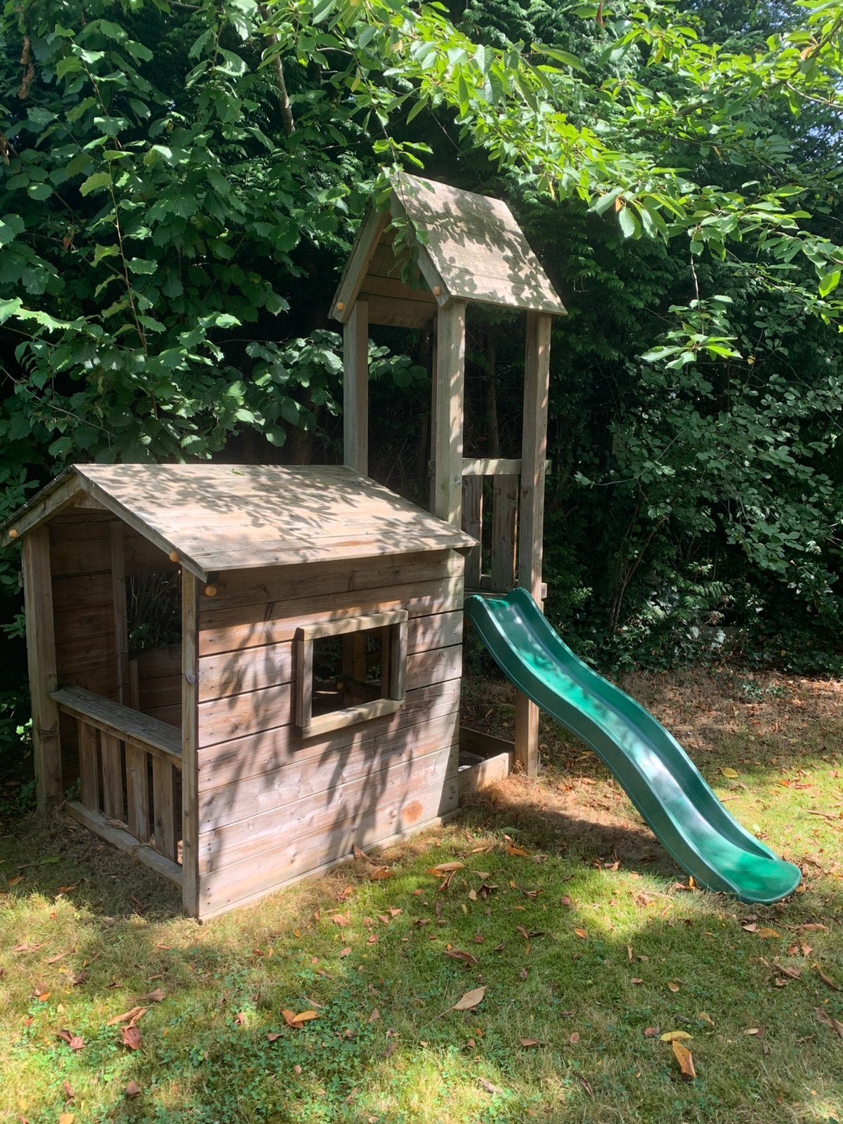 Speelhuisje met glijbaan, Blue Rabbit Lookout, Enlèvement, Utilisé, Bois
