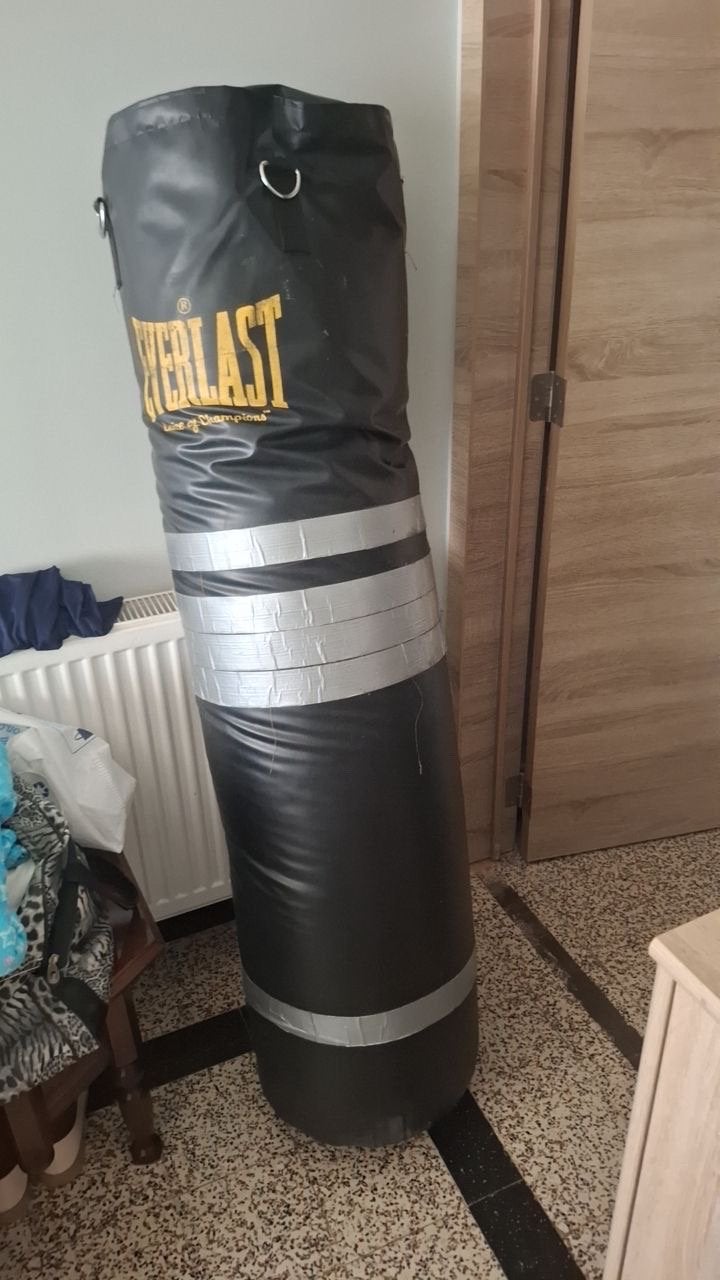 Boxezak perfect geen scheuren plakband staat er niet meer op, Sport en Fitness, Boksen, Ophalen, Zo goed als nieuw