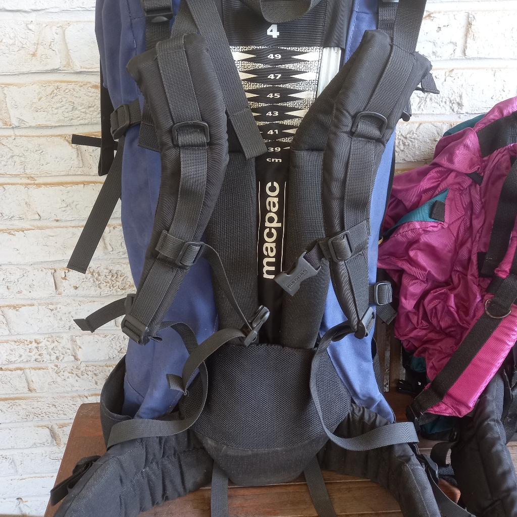 Trekking Aventure Sac à dos (2) parfait état  grands volumes, Enlèvement ou Envoi