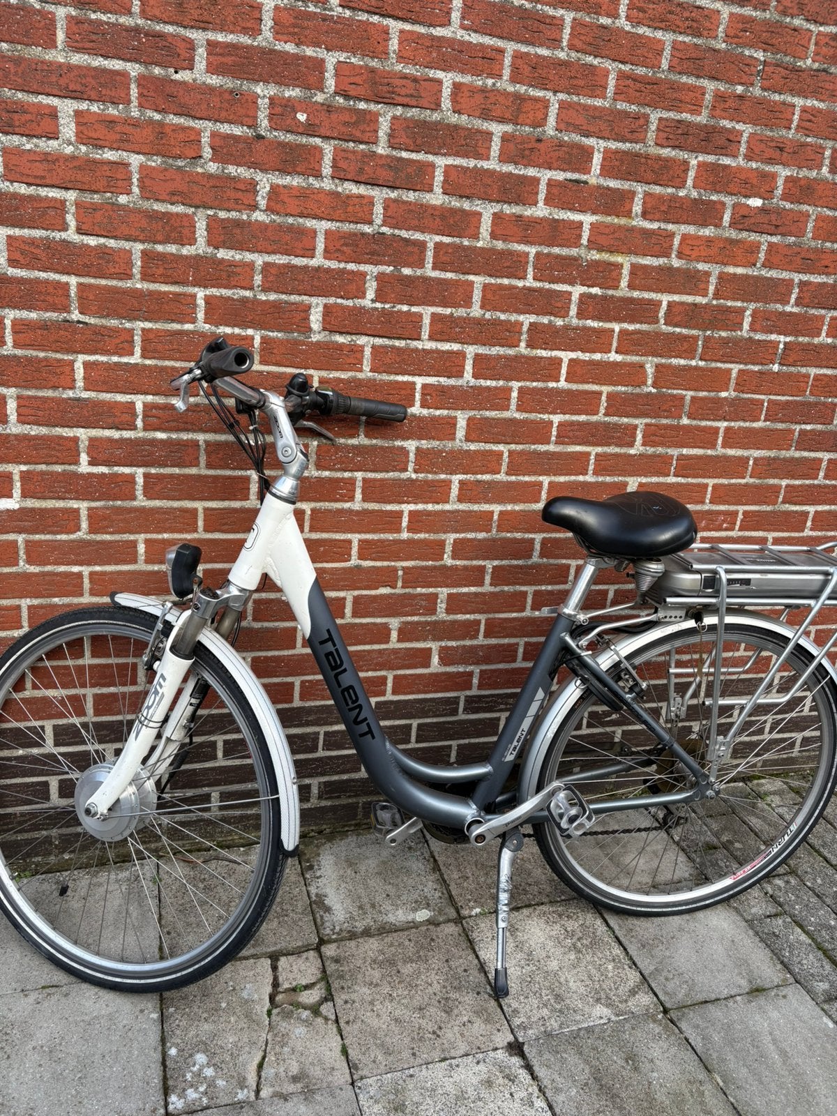 Talent elektrische fiets – defect / na te kijken, 51 tot 55 cm, Ophalen, Gebruikt, 30 tot 50 km per accu