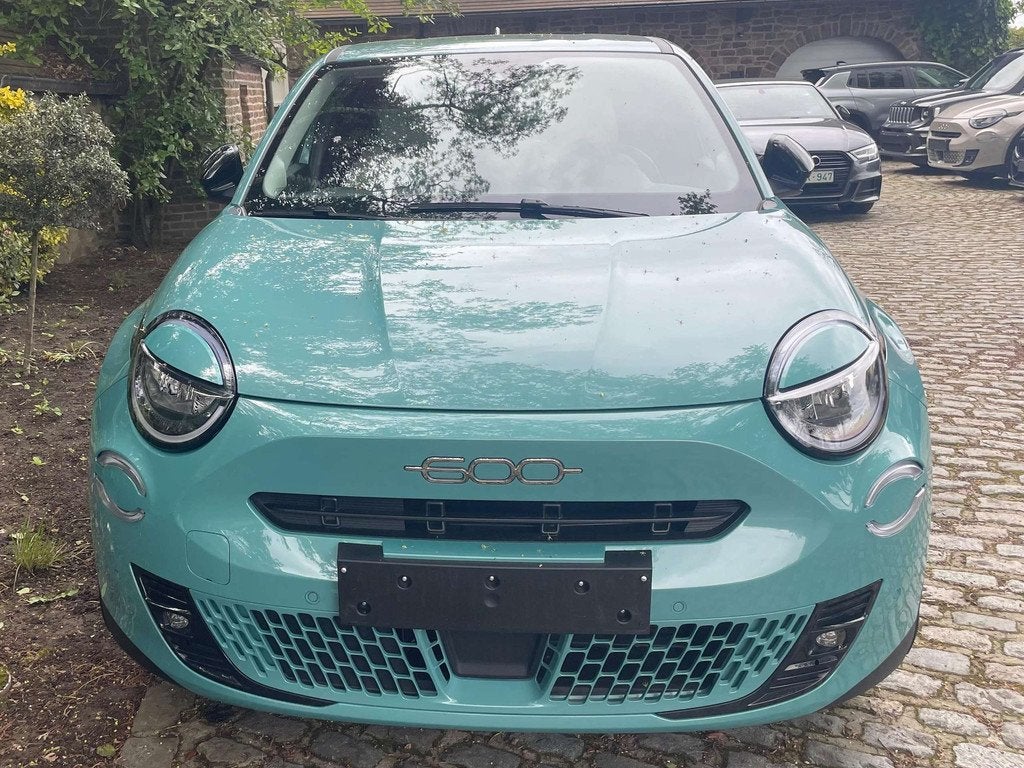 Fiat 600E e-600 54 kWh La Prima full options Prix tvac, Cuir, Achat, 5 portes, 5 places