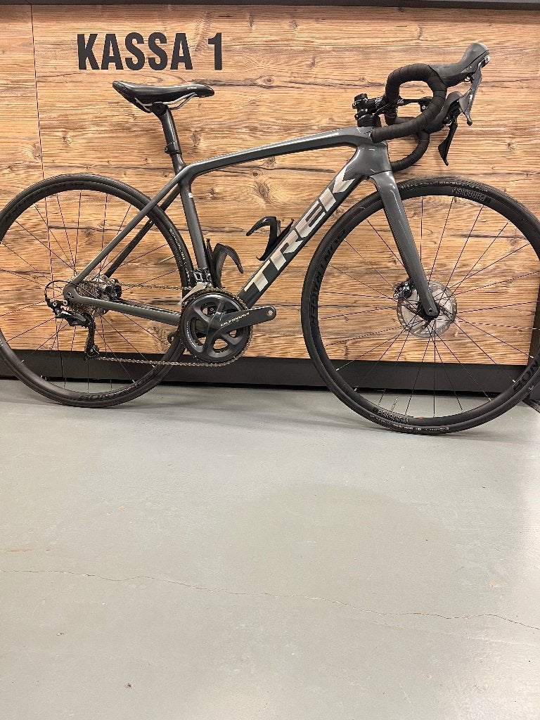 Koersfiets trek Emonda, Fietsen en Brommers, Fietsen | Racefietsen, Ophalen, Carbon