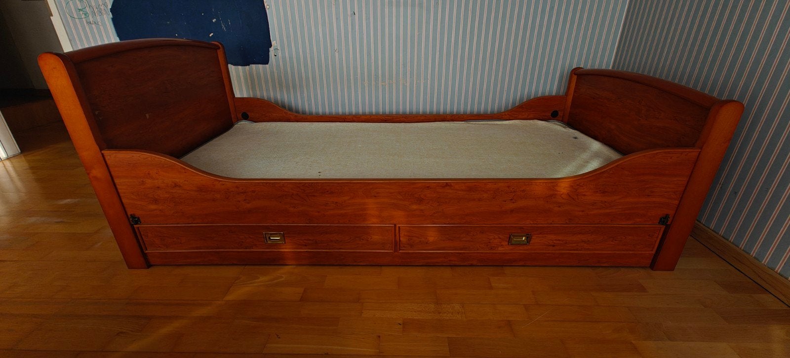 bed, Ophalen, Gebruikt