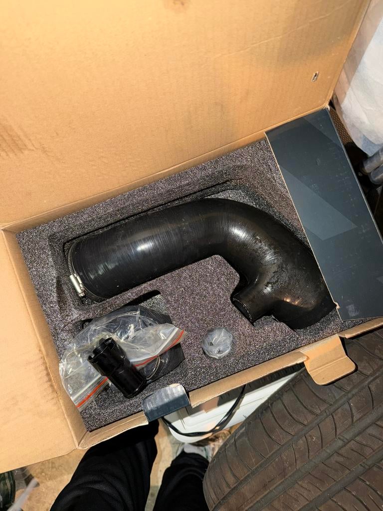 INLET RACINGLINE PEROFMANCE Golf 8R/8GTI/8 clubsport, Enlèvement ou Envoi