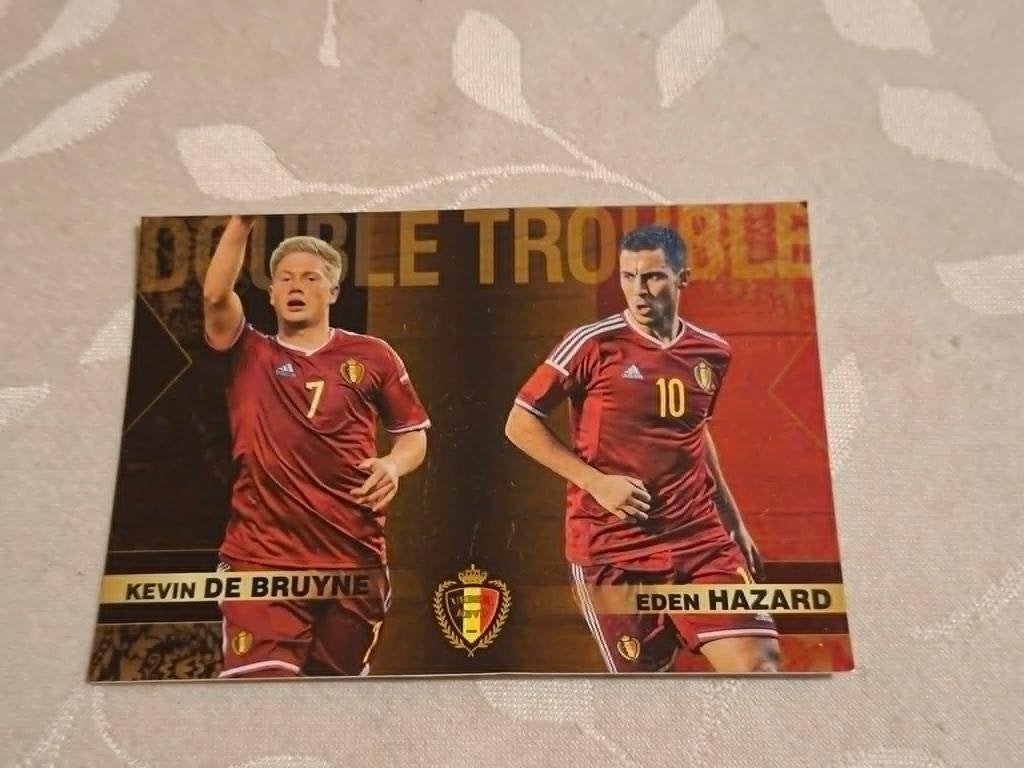 Panini/Voetbalkaart/Kevin De Bruyne-Eden Hazard / EK 2016, Verzamelen, Ophalen of Verzenden, Zo goed als nieuw, Spelerskaart
