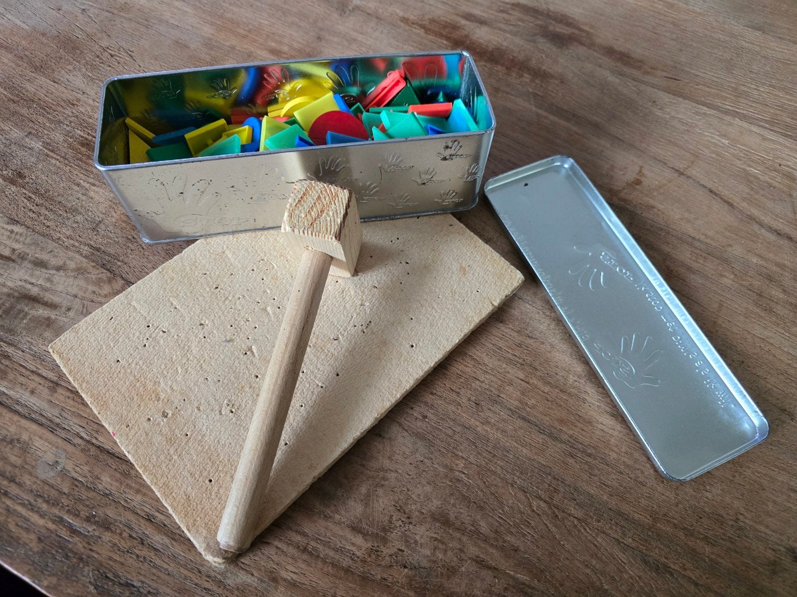 Hamertje tikken met vormen, Enfants & Bébés, Enlèvement
