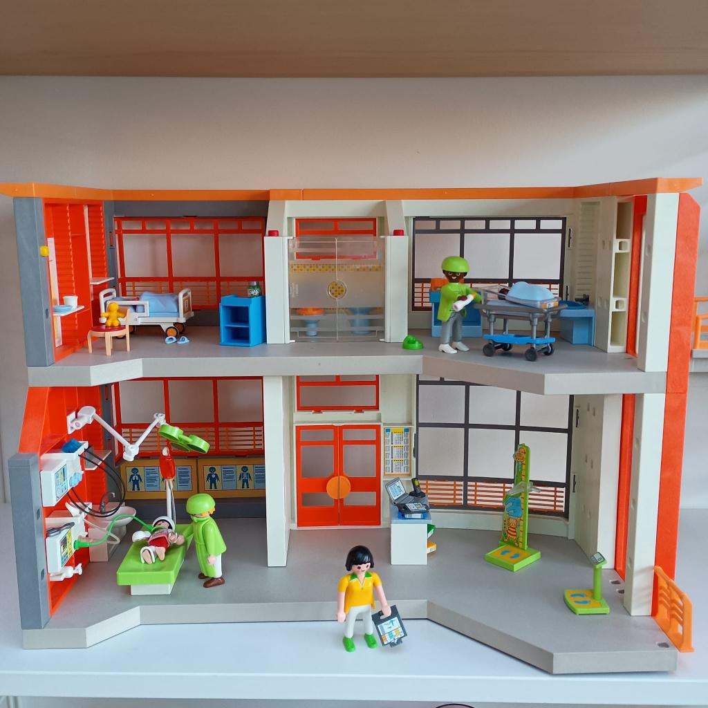 Playmobil ziekenhuis + tandarts, Ophalen, Zo goed als nieuw, Complete set