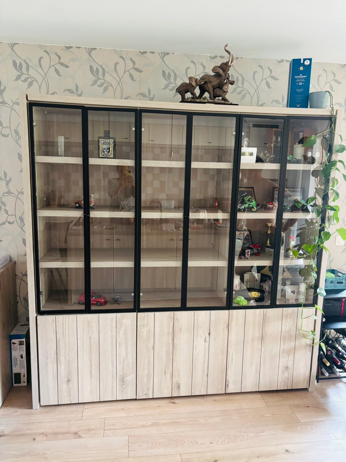 Vitrinekast - landelijke stijl, Ophalen, 200 cm of meer, Overige houtsoorten, 200 cm of meer