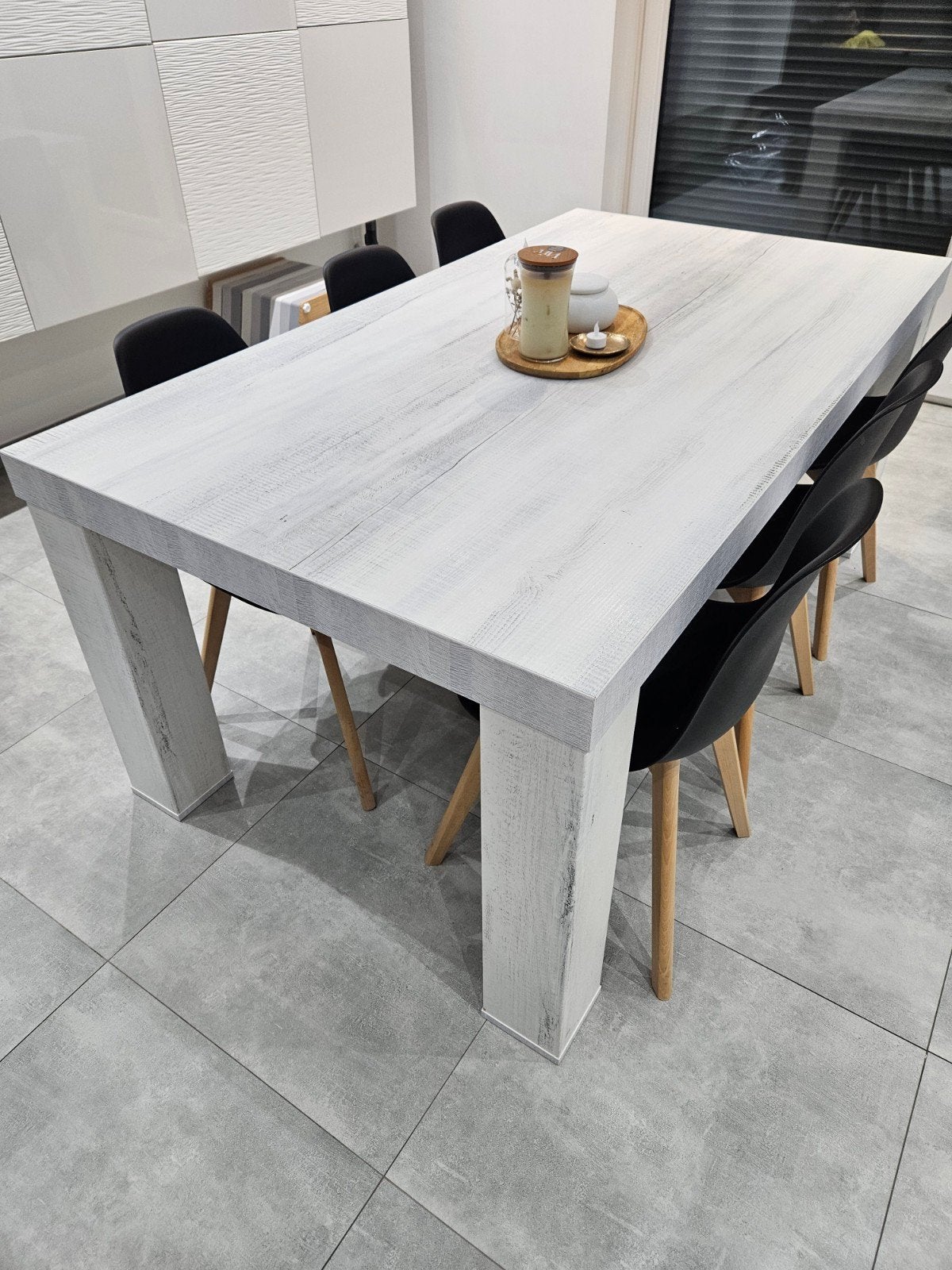 Table 100 X 180, 150 à 200 cm, Cinq personnes ou plus, 100 à 150 cm, Enlèvement