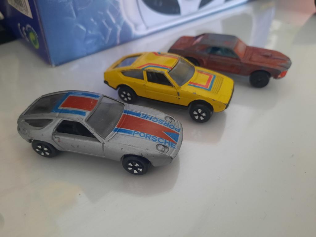 Playart Porsche, Matra Simca en Mustang, Hobby en Vrije tijd, Modelauto's | 1:24, Ophalen of Verzenden, Gebruikt, Auto, Overige merken