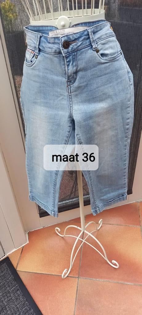 Leuke bermuda broeken, Vêtements | Femmes, Jeans, Enlèvement ou Envoi