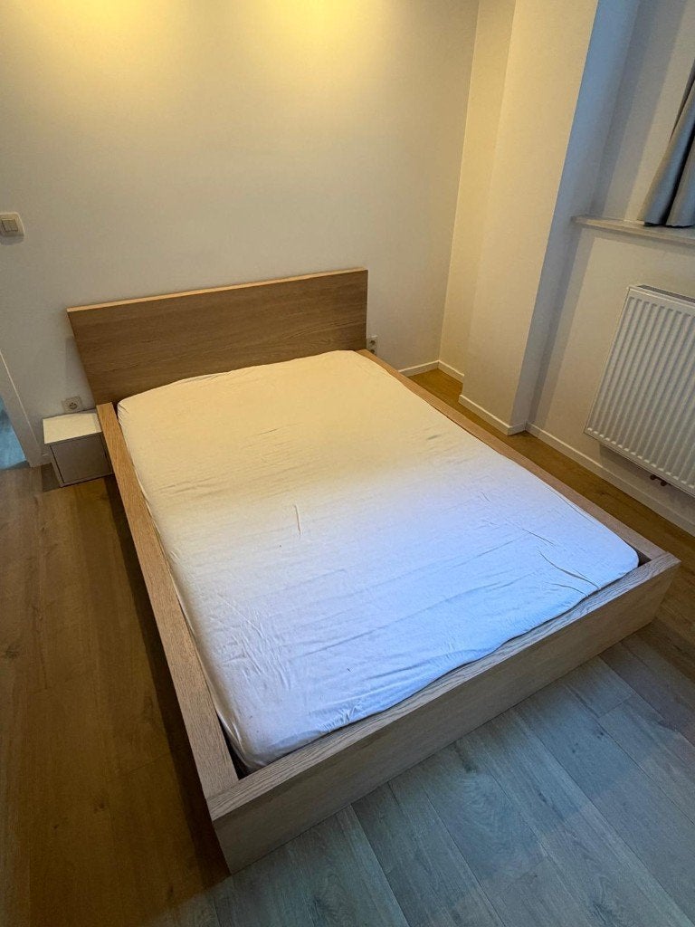 Bed (inclusief matras), Maison & Meubles, Queen size, Comme neuf, Enlèvement, Tijdloos