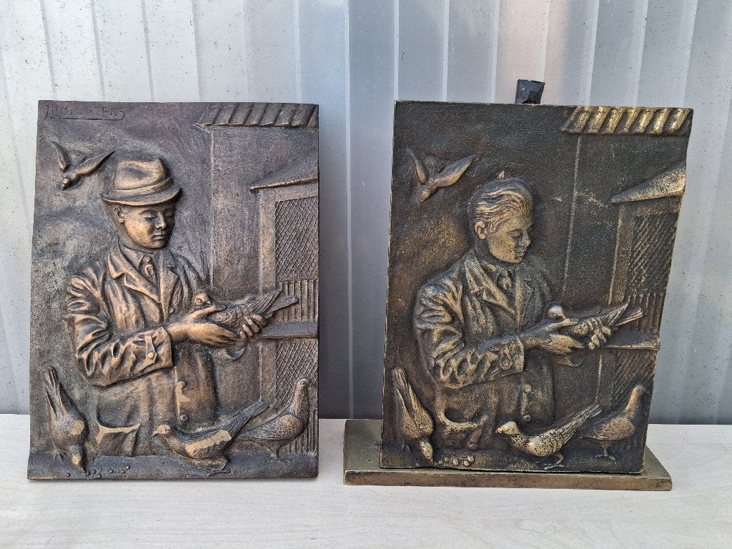 2 plaques de sport colombophile en bronze, Antiquités & Art, Enlèvement ou Envoi, Bronze
