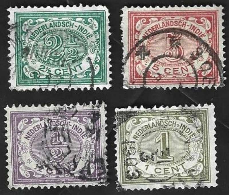 4 Zegels Nederlands-Indië 1902 Cijfer type 'Vürtheim', Timbres & Monnaies, Timbres | Indes orientales néerlandaises, Enlèvement ou Envoi